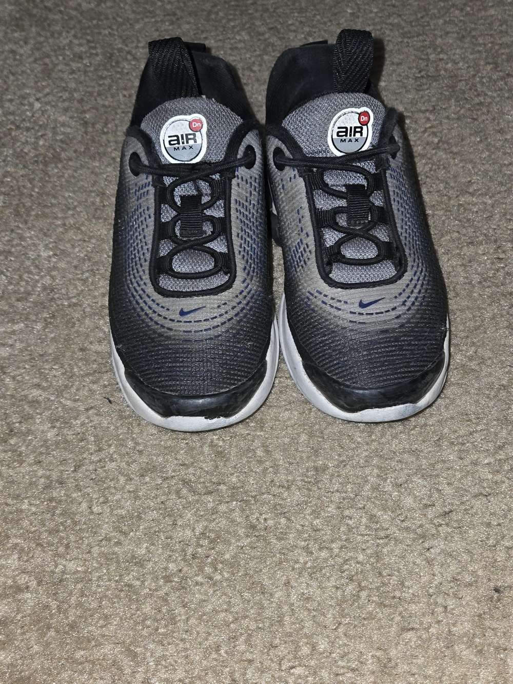 Nike Black and White Kids Sneaker